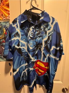 Warner Bros. Vintage Blue Superman Lightning Graphic Button-Down Shirt
